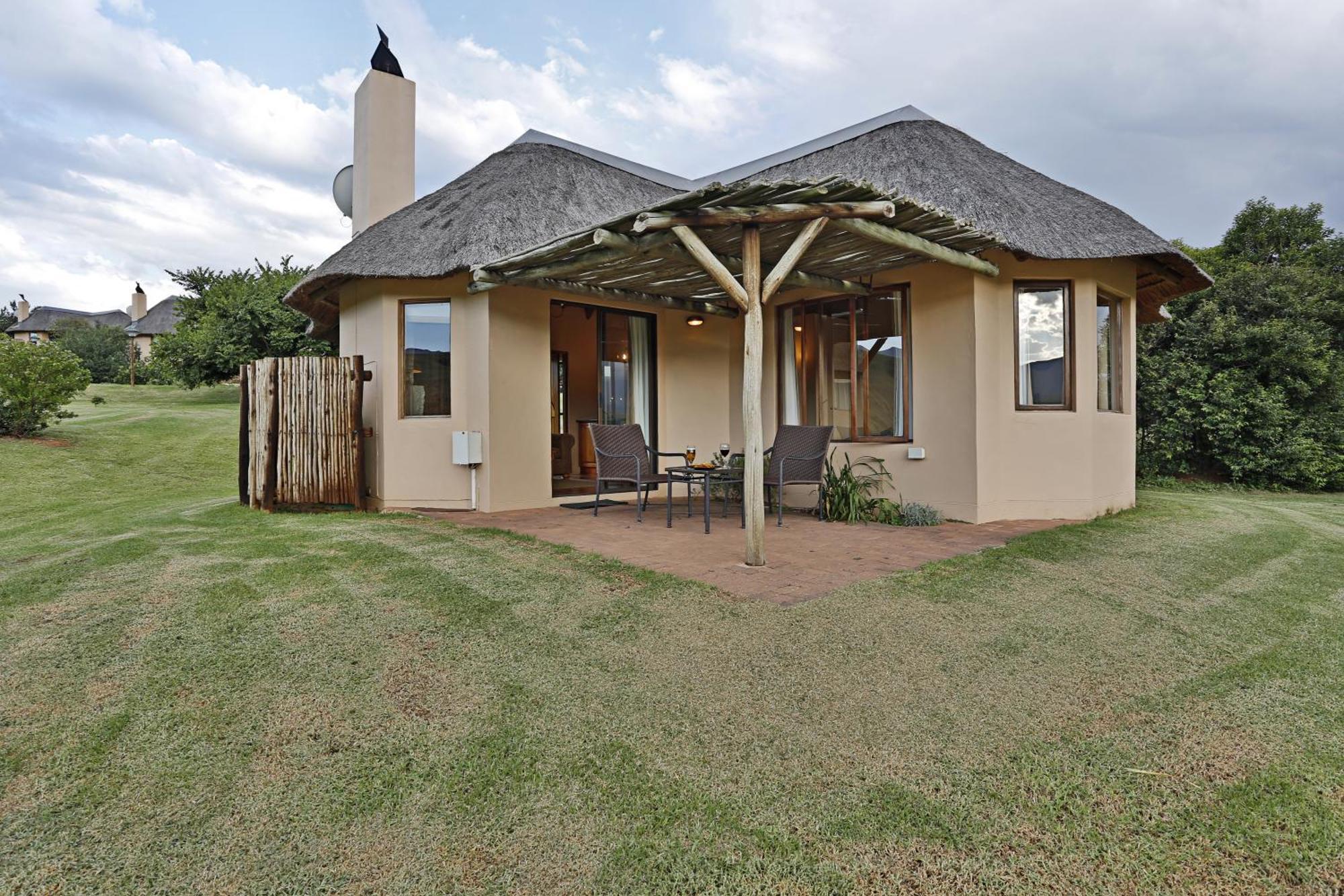 Montusi Mountain Lodge Bonjaneni Room photo